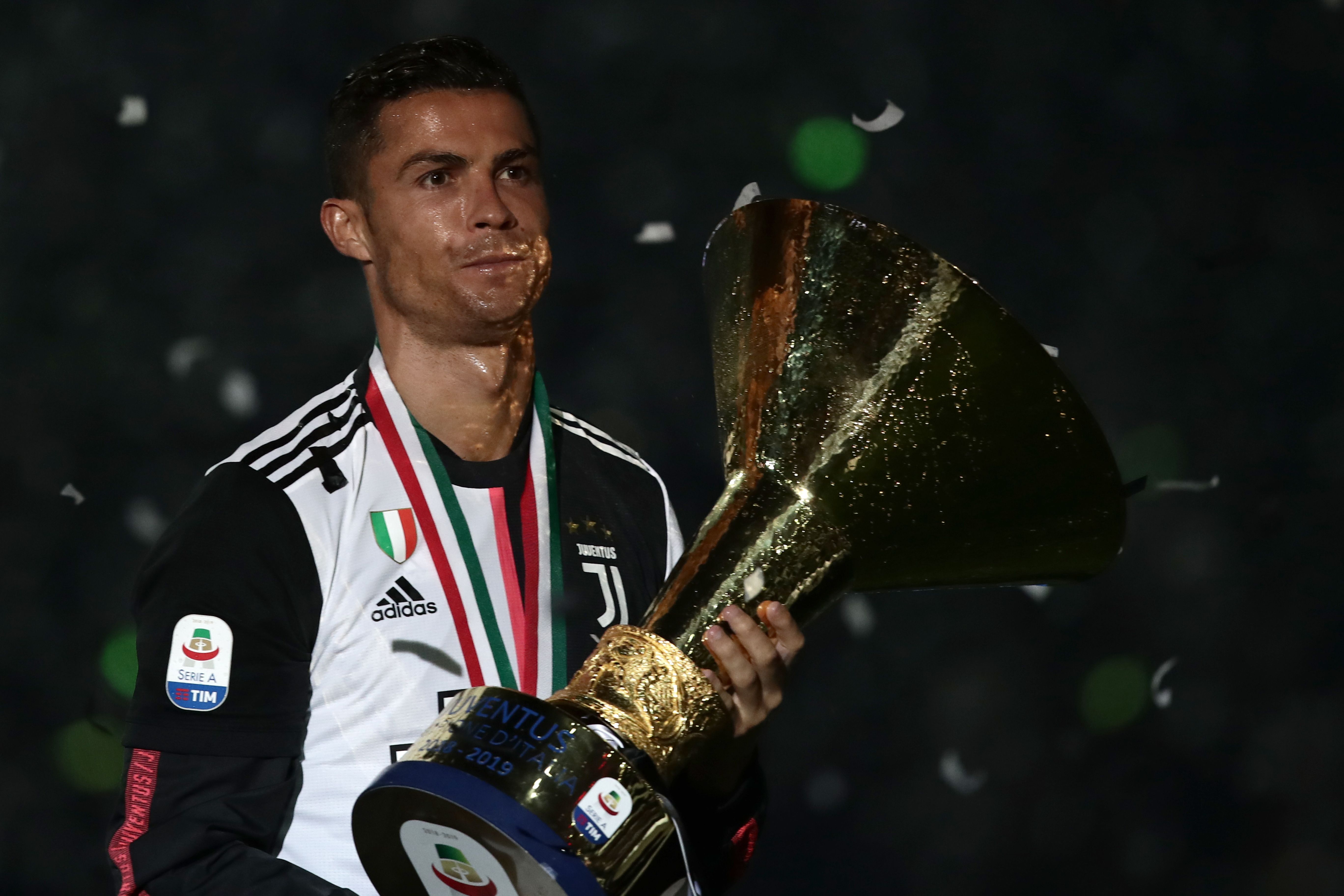 特温特取得意甲联赛中关键性胜利的简单介绍