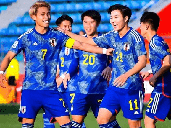 关于福建队与四川队交手,谁能占据上风?的信息 关于福建队与四川队交手,谁能占据上风?的信息