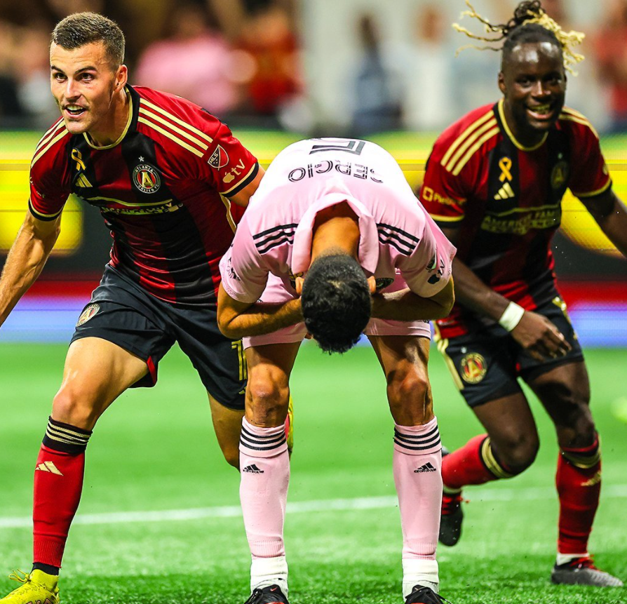 亚特兰大主场失利,艰难一战难以承受 亚特兰大主场失利,艰难一战难以承受