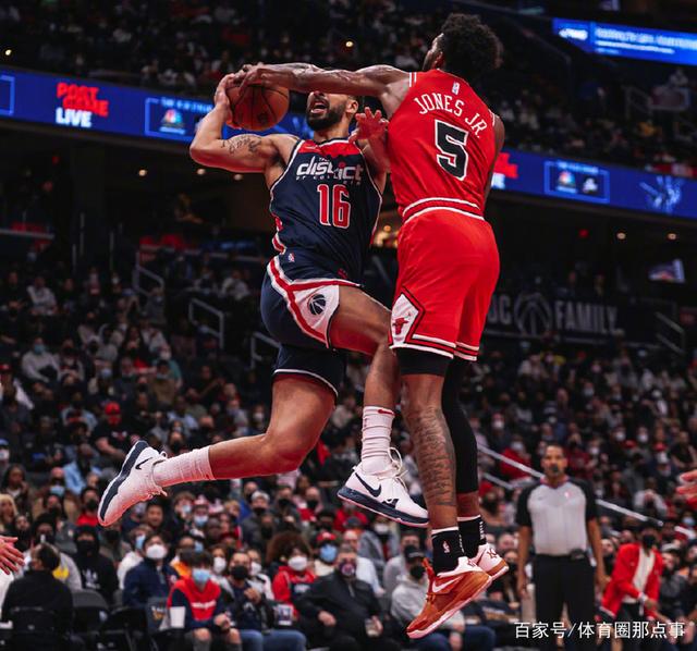 公牛鏖战广东队,德罗赞带队取胜 公牛鏖战广东队,德罗赞带队取胜