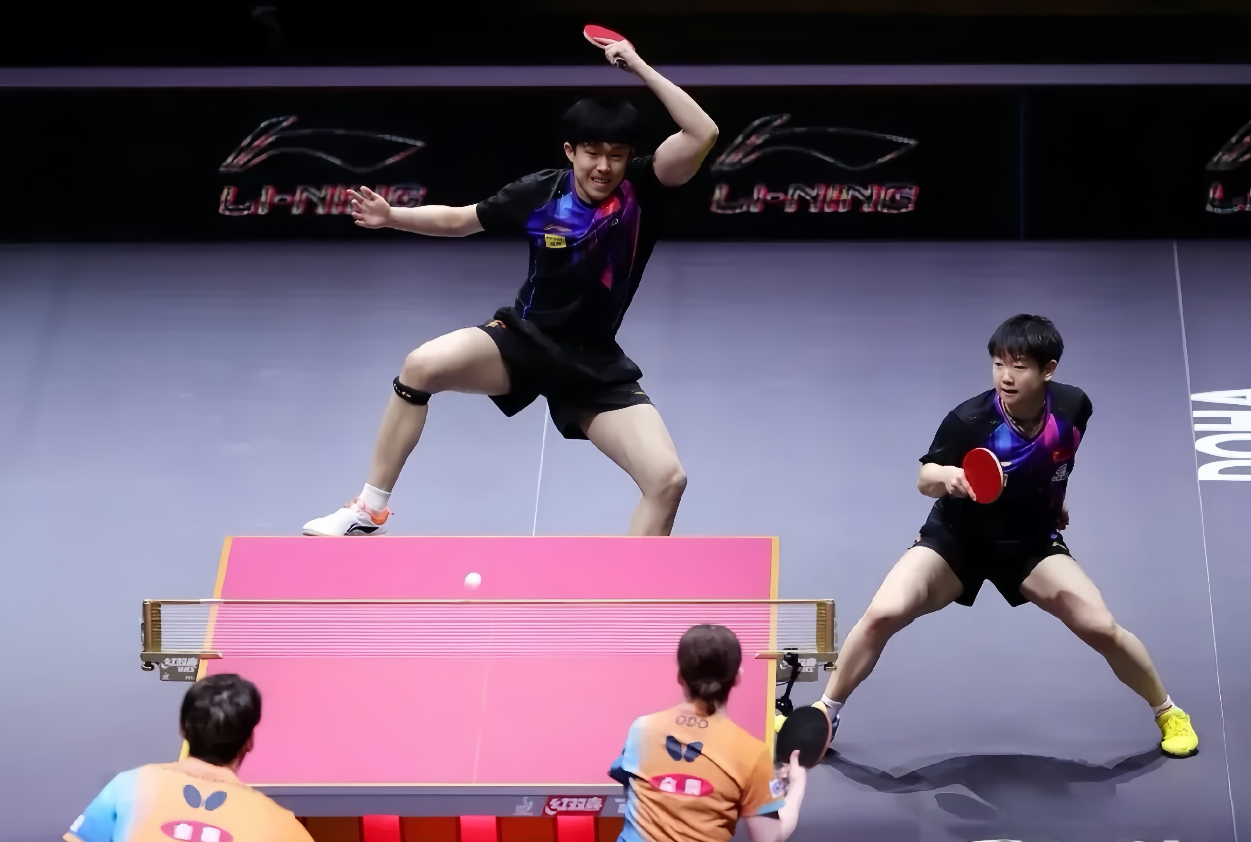 日本羽毛球队成功晋级半决赛 日本羽毛球队成功晋级半决赛