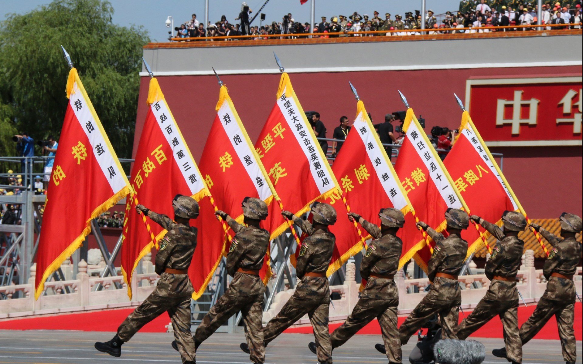 篮球宇宙的交汇点，当吉林队强压开拓者，恩比德踏入虚实之间